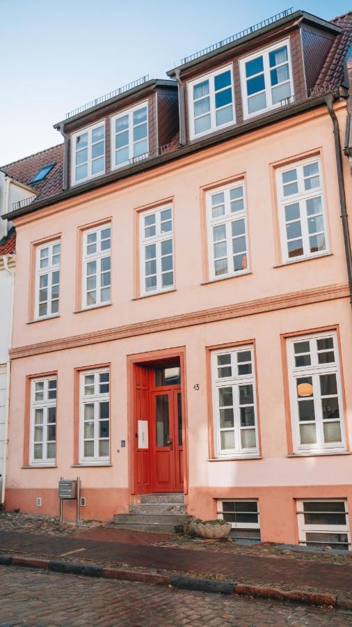 Lieblingsapartment No.10 Mit 2 Schlafzimmern Und Eigener Terrasse Rostock Kültér fotó